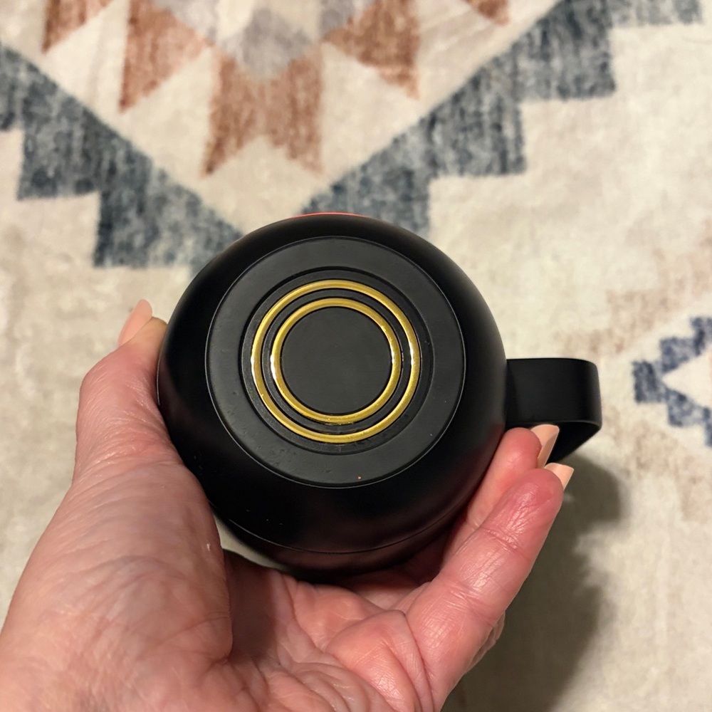 Ember Black Temperature Control Mug - Picture 2 of 5